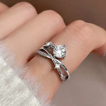 Huitan Блестящи пръстени с кубическим цирконием, необичаен дизайн, цвят сребрист/rose gold дамски годежни пръстени, ефектни бижута
