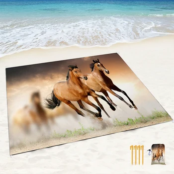 Плажни одеяла с принтом скачущей кон, пескостойкие, водоустойчив одеяла с ъглови джобове и вкара чанта за плаж, пътуване, къмпинг